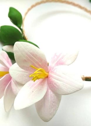 Ободок обруч с фрезией