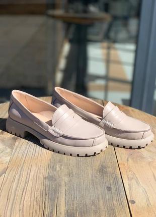 Лофери жіночі бежеві від виробника se&nat