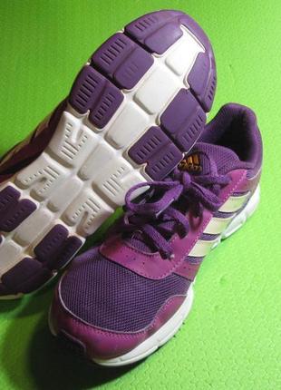 Кросівки adidas бігові, в'єтнам, розмір 373 фото
