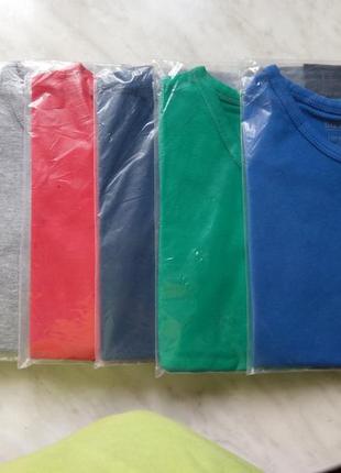 Супер качественные однотонные базовые разноцветные футболки бейсик нидерланды 1,5 -14 лет7 фото