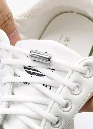 Шнурки эластичные классические белые.1 фото