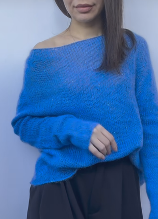 Модний светр оверсаз зв'язано з кід мохеру італія4 фото