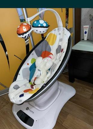 Заколисуючий центр mamaroo. дитяча гойдалка 4momss4 фото