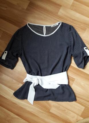 Красивая шифоновая блуза в мелкий горох