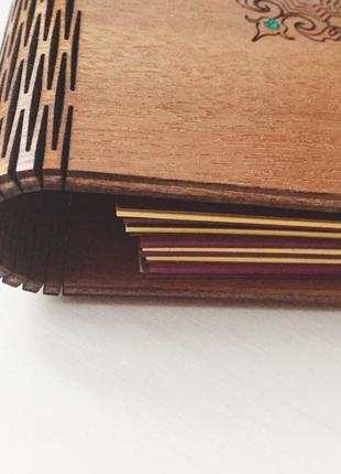 Подарунковий дерев'яний альбом-блокнот в коробці7 фото