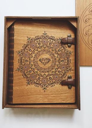 Подарочный деревянный альбом-блокнот в коробке9 фото