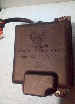 Блок запобіжників опель комбо, фіат добло