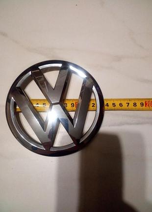 Емблема volkswagen touran