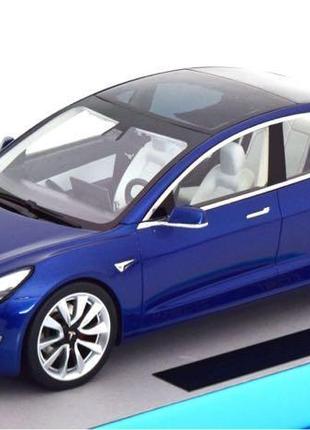 Під замовлення 1:18 tesla model 3 1/18 все відкривається