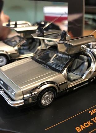 Під замовлення 1:43 1/43 delorean back to future модель