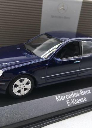 1:43 minichamps e w211 mercedes e320 211 e320 1/43 немає картонки