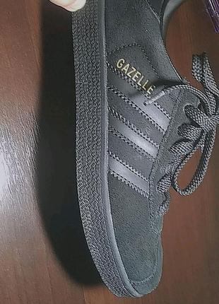 Adidas gazelle