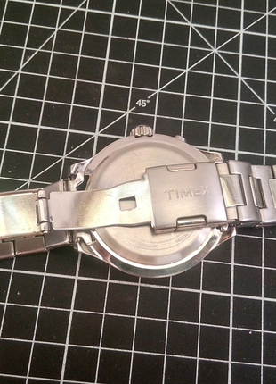 Чоловічий годинник timex iq 3-gmt tx2p4243 фото