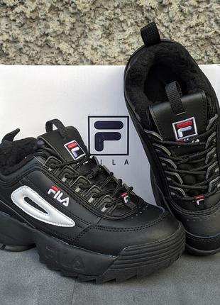 Кросівки зимові fila disruptor чорні на хутрі4 фото