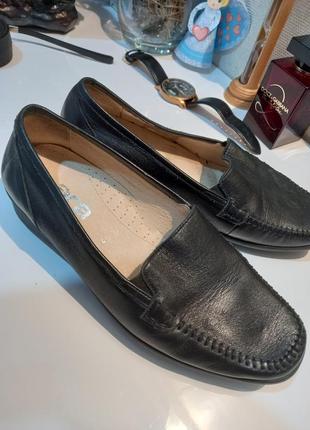 Фирменные женские туфли ara1 фото