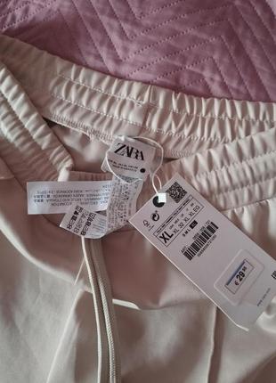 Zara 4