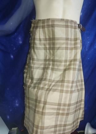 Классический шотландский корт в клетку тартан