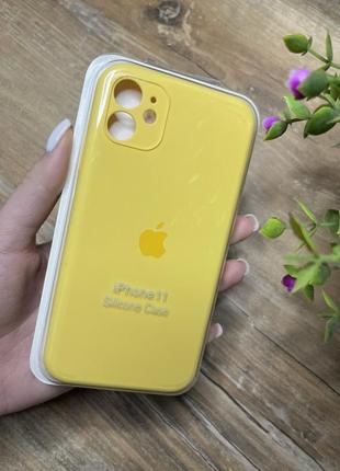 Чехол на айфон 11 iphone silicone case желтый