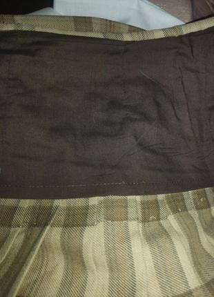 Классический шотландский корт в клетку тартан