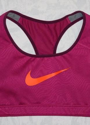 Спортивный топ nike dri-fit с формованными чашками без косточек1 фото