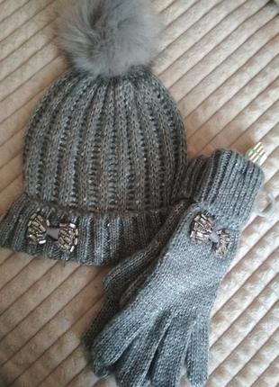 Комплект шапка з рукавичками