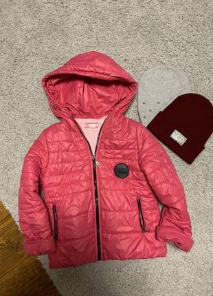 Куртка курточка демі для дівчинки на флісі + 2 шапки 116 см1 фото