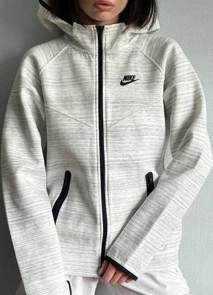 Худи nike tech fleece