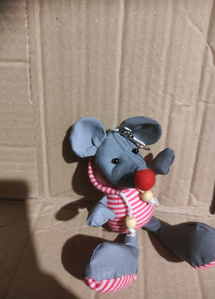 Брелок світловідбиваюча м'яка іграшка мишка привезена з європи