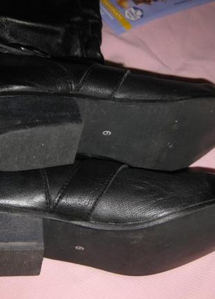 Удобные боты натуральные кожаные сапоги укороченные черные на широкую икру демисезон англия 68 фото