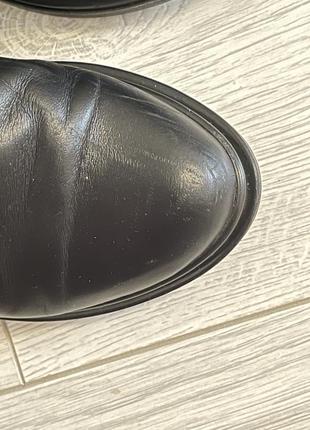 Шкіряні ботинки на весну або осінь