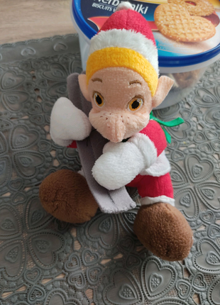 М'яка іграшка ельф зі скейтом в новорічному костюмі з європи