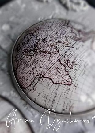 Шкатулка-книга,фолиант "ветра четырех океанов"