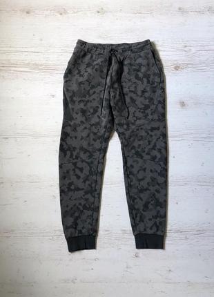 Штани nike tech fleece оригінал1 фото