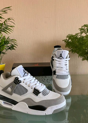 Nike air jordan 4 retro