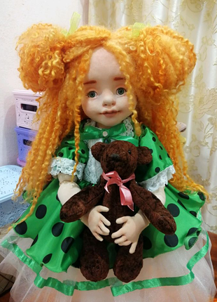 Текстильна інтер'єрна шарнірна лялька1 фото