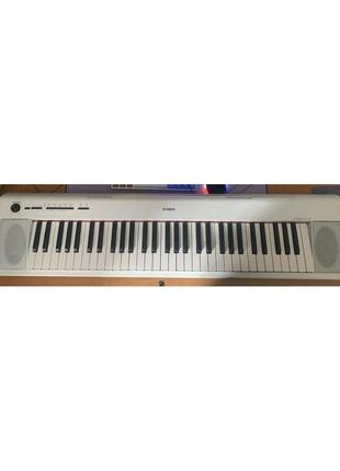 Yamaha np-12 цифрове піаніно1 фото