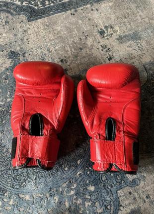 Боксерские перчатки кожаные3 фото