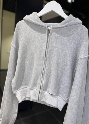 Спортивный костюм в стиле wang