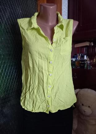 Фірмова сорочка