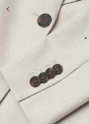 Прямой блейзер  пиджак модель с воротником, на контрасных пуговицах на подкладкe.  коллекция бренда h&м2 фото