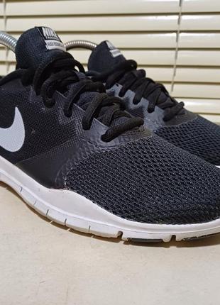 Кросівки nike flex essential дихаючи р39 ст25см ориг5 фото