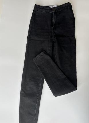Черные джинсовые леггинсы bershka