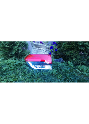 Jeep grand cherokee wk2 ліхтар лівий задній p68110046ac оригінал