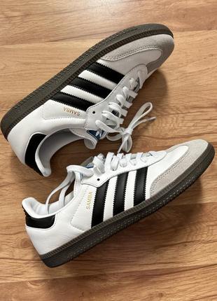 Adidas samba