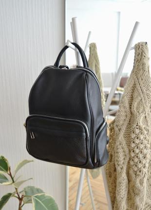 Большой удобный кожаный городской черный рюкзак, (borse in pelle) италия