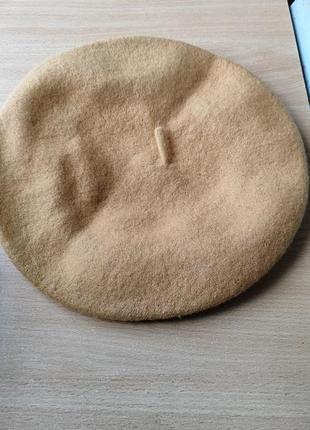 Берет женский