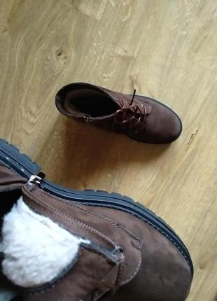 Женские зимние ботинки, 38 р, нубук, мех натуральный, коричневый4 фото