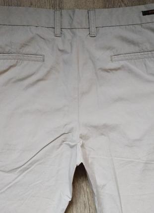 Чоловічі літні брюки hugo boss 36/313 фото