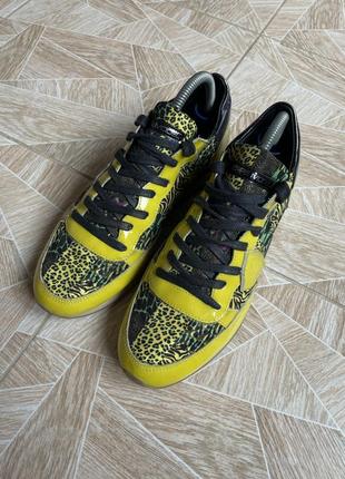 Кроссовки y2k luxury philippe model leopard varnish sneakers yellow2 фото