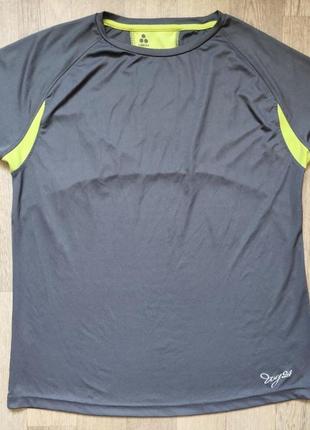 Женская футболка tog24, размер m/ l